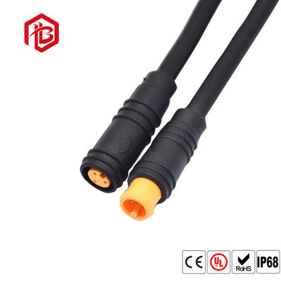 Acquistare Connettore di cavo a tenuta d'acqua all'aperto della gomma M8 del PVC online manufacture