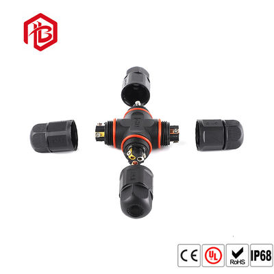 Acquistare Solderless avvita 3 connettori impermeabili di CC di Pin PA66 di Pin 4 online manufacture